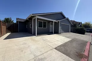 3042 Colleen St, Salem, OR 97305 - Photo 8