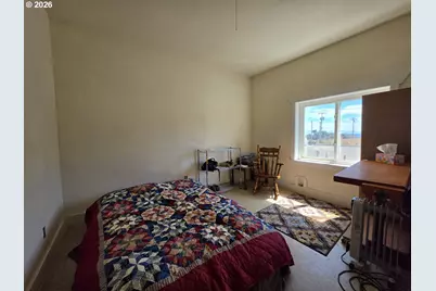 264 6th St, Port Orford, OR 97465 - Photo 12