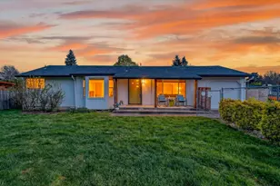 12706 NE 39th St, Vancouver, WA 98682 - Photo 2