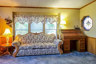 177 W Angela Ct, Roseburg, OR 97471 - Photo 6