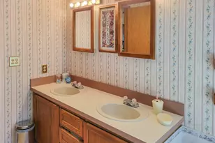 177 W Angela Ct, Roseburg, OR 97471 - Photo 24