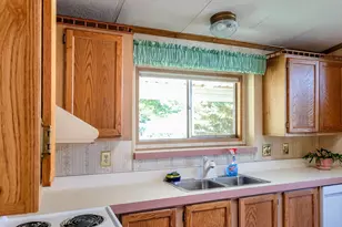 177 W Angela Ct, Roseburg, OR 97471 - Photo 12