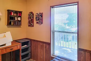 177 W Angela Ct, Roseburg, OR 97471 - Photo 18