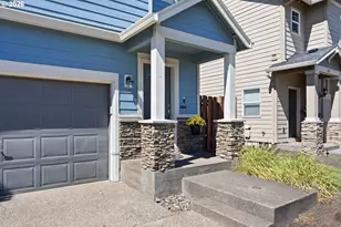 828 NW 1st Ave, Canby, OR 97013 - Photo 2