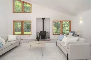 27701 SW Strawberry Hill Dr, Hillsboro, OR 97123 - Photo 22