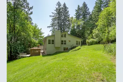 27701 SW Strawberry Hill Dr, Hillsboro, OR 97123 - Photo 6