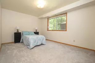 27701 SW Strawberry Hill Dr, Hillsboro, OR 97123 - Photo 28