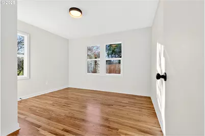 2938 SE Washington St, Portland, OR 97214 - Photo 20