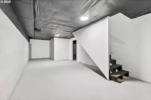 2938 SE Washington St, Portland, OR 97214 - Photo 22