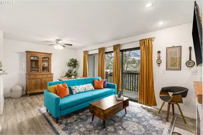 7538 SW Barnes Rd #H, Portland, OR 97225 - Photo 6