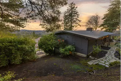 4416 SW Chesapeak Ave, Portland, OR 97239 - Photo 48