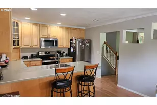 7520 SW Belmont Dr, Beaverton, OR 97008 - Photo 8