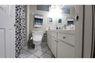 7520 SW Belmont Dr, Beaverton, OR 97008 - Photo 12