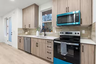 8330 N Bank St, Portland, OR 97203 - Photo 4