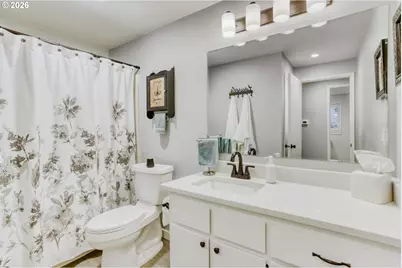 13275 Daiquiri Lake NE Dr, Aurora, OR 97002 - Photo 18