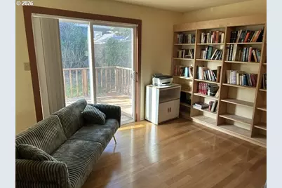 1125 Maple St, Myrtle Point, OR 97458 - Photo 26