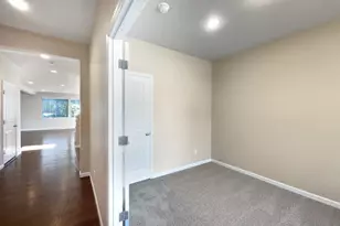 7074 NW 168th Ave, Portland, OR 97229 - Photo 24