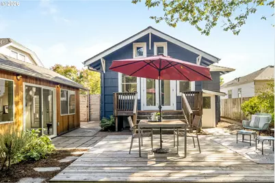 641 NE Holland St, Portland, OR 97211 - Photo 44