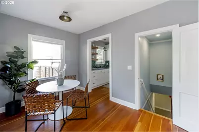 641 NE Holland St, Portland, OR 97211 - Photo 20