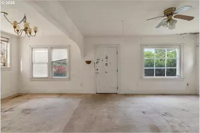 1782 Capitol St, Salem, OR 97301 - Photo 6