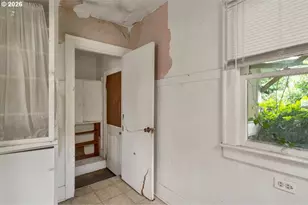 1782 Capitol St, Salem, OR 97301 - Photo 14