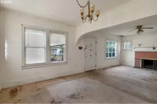1782 Capitol St, Salem, OR 97301 - Photo 8