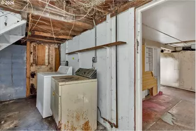 1782 Capitol St, Salem, OR 97301 - Photo 30