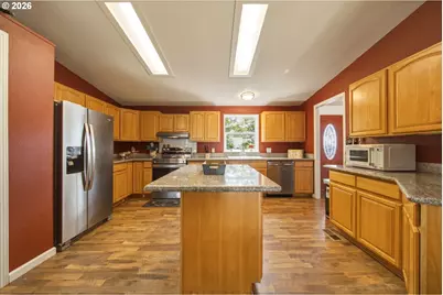 15645 S Tall Timber Ln, Molalla, OR 97038 - Photo 14