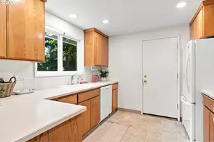 1120 Douglas Dr, West Linn, OR 97068 - Photo 18
