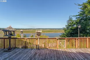 56358 Rusty Rd, Bandon, OR 97411 - Photo 8