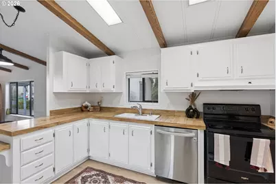 10660 SW Wilsonville Rd #16, Wilsonville, OR 97070 - Photo 14