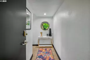 255 SW Harrison St, Portland, OR 97201 - Photo 4