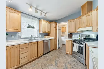 121 Rosenbach Ln, Carson, WA 98610 - Photo 12