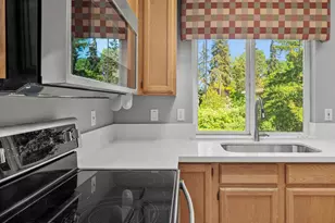 2082 NE 2nd Ave, Hillsboro, OR 97124 - Photo 10