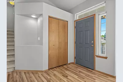 2082 NE 2nd Ave, Hillsboro, OR 97124 - Photo 4