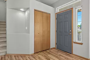 2082 NE 2nd Ave, Hillsboro, OR 97124 - Photo 4