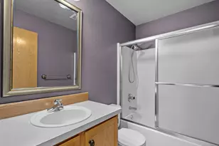 2082 NE 2nd Ave, Hillsboro, OR 97124 - Photo 26