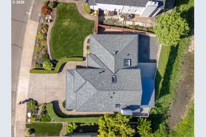 2082 NE 2nd Ave, Hillsboro, OR 97124 - Photo 46