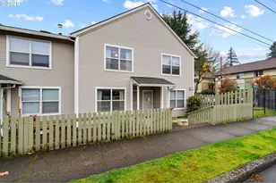 14134 E Burnside St, Portland, OR 97233 - Photo 4