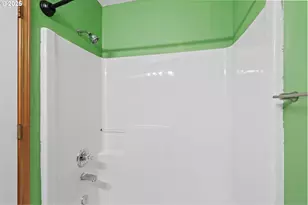 14134 E Burnside St, Portland, OR 97233 - Photo 20