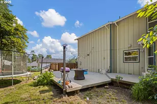 620 S 67th St, Springfield, OR 97478 - Photo 36