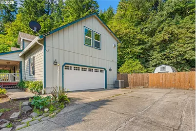 620 S 67th St, Springfield, OR 97478 - Photo 2