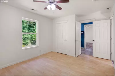 620 S 67th St, Springfield, OR 97478 - Photo 32