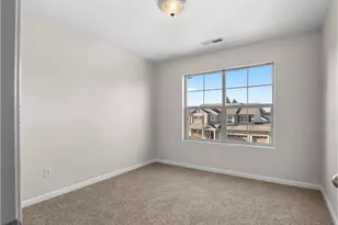 15046 SE Marian St, Milwaukie, OR 97267 - Photo 32