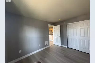 737 NE 99th Ave #24, Portland, OR 97220 - Photo 4