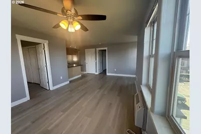 737 NE 99th Ave #24, Portland, OR 97220 - Photo 16