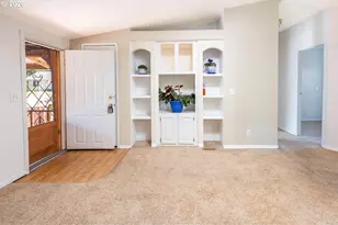 47507 School St, Oakridge, OR 97463 - Photo 12