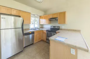 1924 NW 143rd Ave, Portland, OR 97229 - Photo 12
