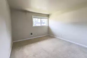 1924 NW 143rd Ave, Portland, OR 97229 - Photo 14