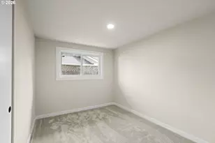10249 N Tyler Ave, Portland, OR 97203 - Photo 22